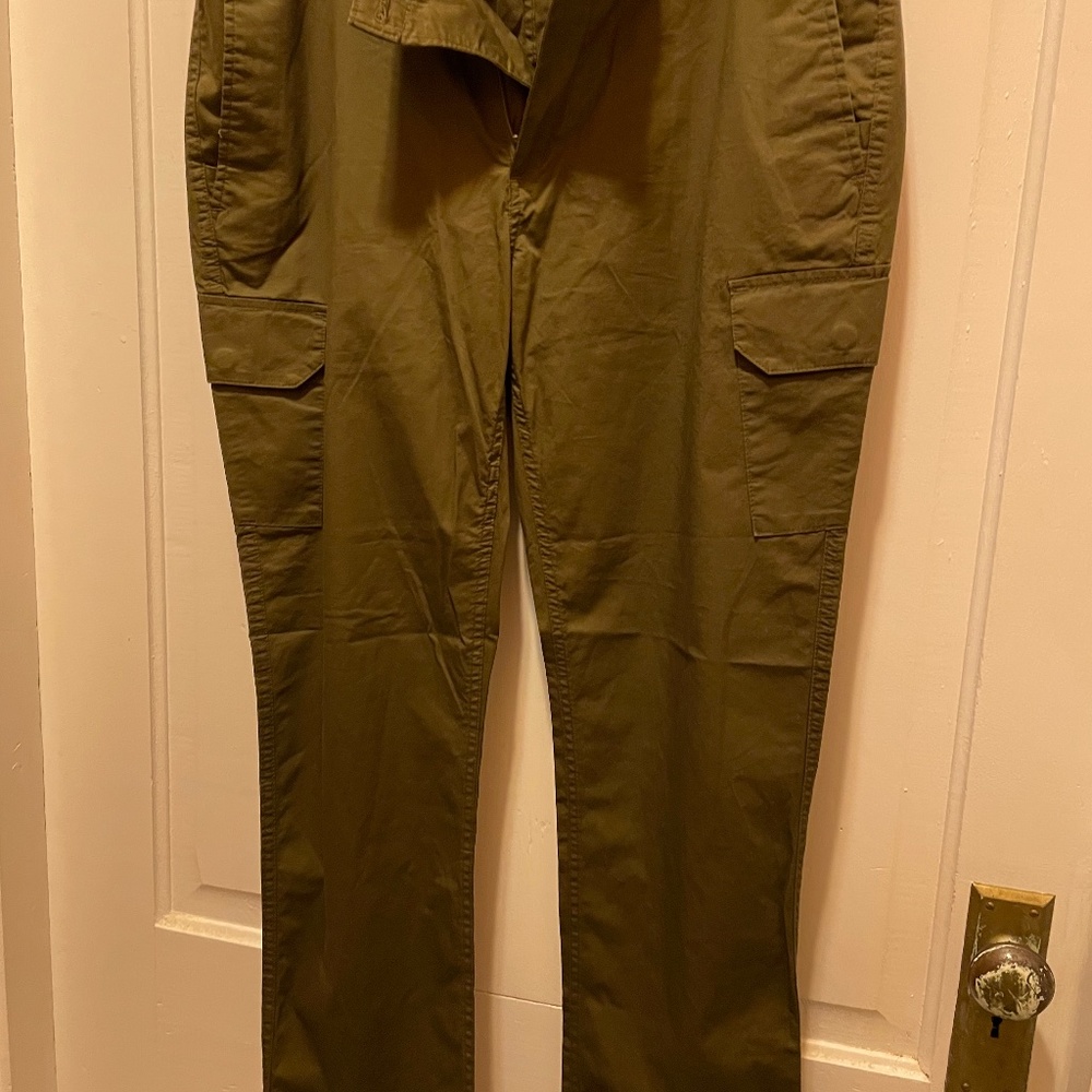 Banana Republic cargo tech pants